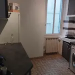 T3 Joliette Apartment