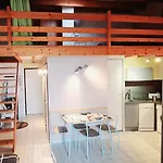 Appartement T2 Piscine Et Parking