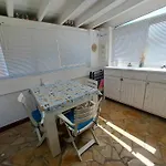 Appartement Avec Loggia Et Parking Prive, Proche De La Plage - Fr-1-326-842