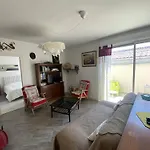 Villa T4 A Vaux-Sur-Mer, Proche Plages, Jardin Et Terrasses - Fr-1-738-42