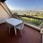 Studio 4 Couchages Avec Piscine Et Parking A Port Camargue - Fr-1-731-88