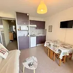 Agreable Appartement Vue Sur La Mer Pour Deux Personnes 4Palmb514