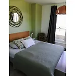 - A Garden By The Sea Comfortable Holiday Residence