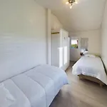 Chalet Pour 4 Dans Une Residence Avec Piscine