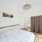 Elegance Marine - 2 Ch Vue Mer