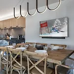 Appartement Cosy A Courchevel, Proche Des Pistes, 6 Pers, Balcon Et Parking Inclus - Fr-1-563-36