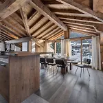 Spacieux Appartement De Luxe A Courchevel, Proche Pistes Et Commerces, Parking Inclus - Fr-1-568-7