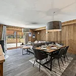 Appartement Neuf A Courchevel Le Praz - 8 Couchages, Proche Pistes, Terrasse Ensoleillee - Fr-1-568-3