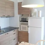 Appartement Avec Terrasse, Climatisation Et Animaux Admis, Proche Des Thermes - Fr-1-503-38