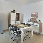 Agreable Appartement Pour 4 Personnes A 150M De La Plage