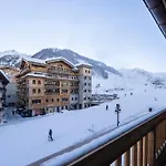 Appartement T2 De Standing Au Pied Des Pistes, 4 Pers., Val-D'Isere - Fr-1-567-89