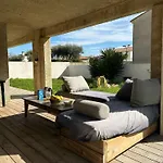 Maison A Deux Pas Des Plages Avec Jardin, Terrasses Et Spa.