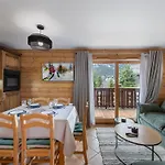 Charmant 3 Pieces Avec 2 Chambres, Terrasse, Parking Et Wi-Fi A Meribel - Fr-1-566-61