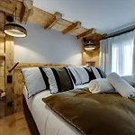Chalet De Prestige Avec Piscine, Hammam Et Navette Privee A Val D'Isere - Fr-1-567-103