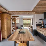 Duplex 3 Pieces A Courchevel Village, Au Pied Des Pistes - Fr-1-562-78