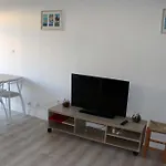 Apt 4 Couchages Proche Plage Dans Residence