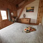 Maison Bois, Entre Ville Et Lac