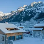 Chalet De Luxe Avec Piscine Interieure Et Sauna, Proche Chamonix - Fr-1-343-261