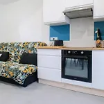 Maison De Pecheur Renovee Quartier La Chaume Les Sables - 4 Personnes