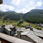 Appartement Spacieux Pour 9 Pers. Avec Sauna Et Parking A Val D'Isere - Fr-1-567-132