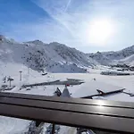 Studio Renove Au Pied Des Pistes Avec Balcon Et Wifi, Tignes Le Lac - Fr-1-502-573