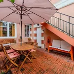 Rez-De-Jardin 300M Plage, Parking