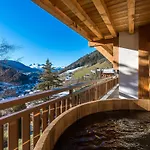Chalet 5 Etoiles Avec Sauna Et Bain Nordique, Proche Des Pistes, Pour 12 Personnes - Fr-1-467-127