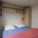 Au Petit Bonheur