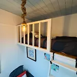 Jolie Cottage Idealement Situee