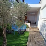 St Cyprien Superbe Villa 4 Chambres Et Piscine
