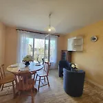 Appartement Rustique Proche Plage Et Base Nautique, Stationnement Inclus - Fr-1-364-79