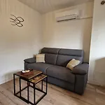 Le Liberty - Studio Cabine A 2 Pas De La Plage Et Du Port - Parking - Clim