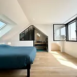 Luxury ! Contemporaine Neuve Vue Imprenable 180