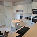 Maison Bord De Mer Pour 9 Pers. Avec Terrasse, Bbq, Wifi - A 300M De La Plage, Tout Confort - Fr-1-323-501