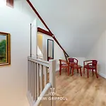 Duplex Traversiere Spacious 100M From The Port 4 Guests