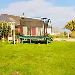 Charmant Cocon Breton Proche Plage, Gr34, Parking