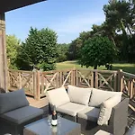 Villa 5 Bedrooms 4 Bathrooms Large Swimming Pool