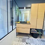 Somptueux T3 Vue Unique, Pisicne