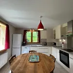 Appartement 3 Chambres, Ski Aux Pieds, Terrasse, Garage Et Wi-Fi - Fr-1-437-106