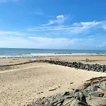 Grande Villa Bord De Mer
