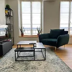 Bajocasse Apt Duplex Spacieux 3 Ch 2 Sdb Cosy Plein Centre Bayeux Decoration Elegante Proche Plages Du Debarquement