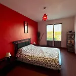 Appartement 2 Chambres Pres Plage, Animaux Admis - Fr-1-323-309