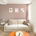 Stylish Duplex - 250M Beach - New