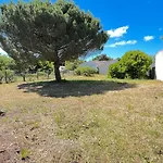 Superbe Villa A Deux Pas Des Commerces Avec Jardin