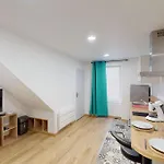 Appartement 2 Personnes Plein Centre Et A 500 M De La Plage