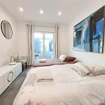 Maison En Plein Coeur De Deauville, Tout A Pied, 6 Personnes