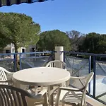 Appartement 2 Pieces En Duplex Avec Terrasse Et Piscine A Balaruc-Les-Bains - Fr-1-553-301