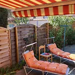 Villa De Charme Plain Pied 3 Chambres Decoree Avec Gout Bel Exterieur