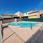 Maison Mitoyenne Climatisee 7 Pers. Avec Piscine Et Parking A Marseillan-Plage - Fr-1-326-848