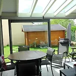 Comfortable Holiday Home, Emerald Coast, Frehel
